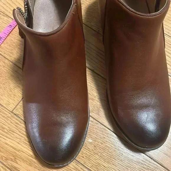 [US6.5] Vionic Jolene Brown Round Toe  Ankle Boot VGUC - Picture 4 of 7